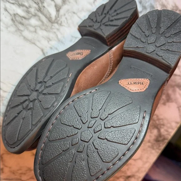 Born Dark Brown Leather Lace Up Moto Boots NWOT SZ 8.5 - Picture 12 of 14